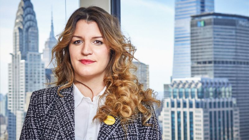 Министр Франции подверглась критике за обложку журнала Playboy